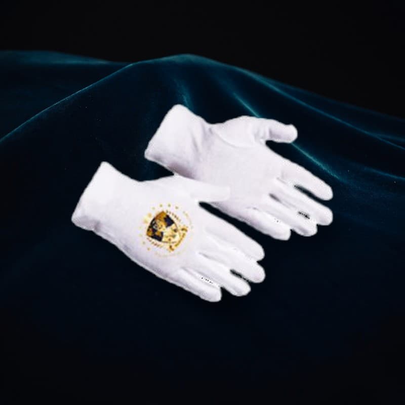 Guantes ceremoniales